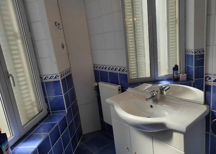 Bel Proche Toutes Facilites Apartmán